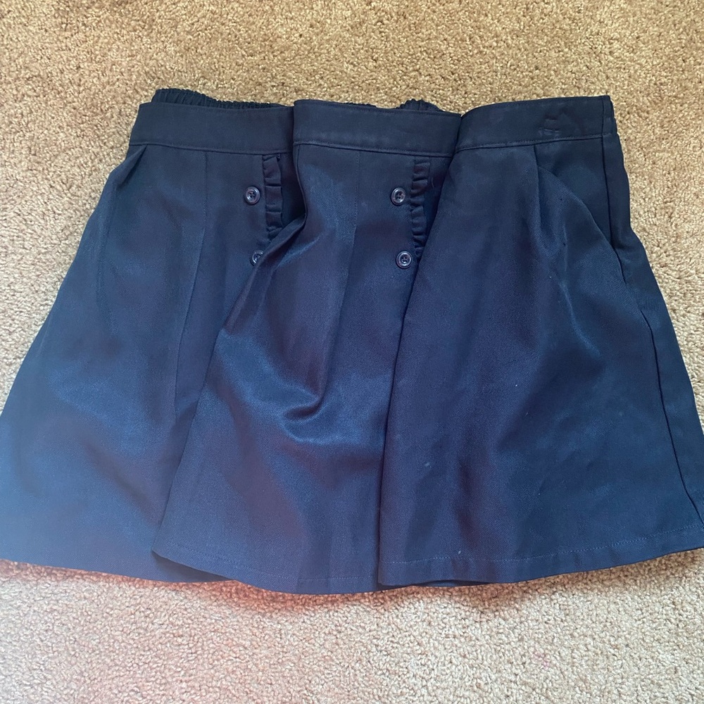 BUNDLE - CHAPS NAVY SKORTS